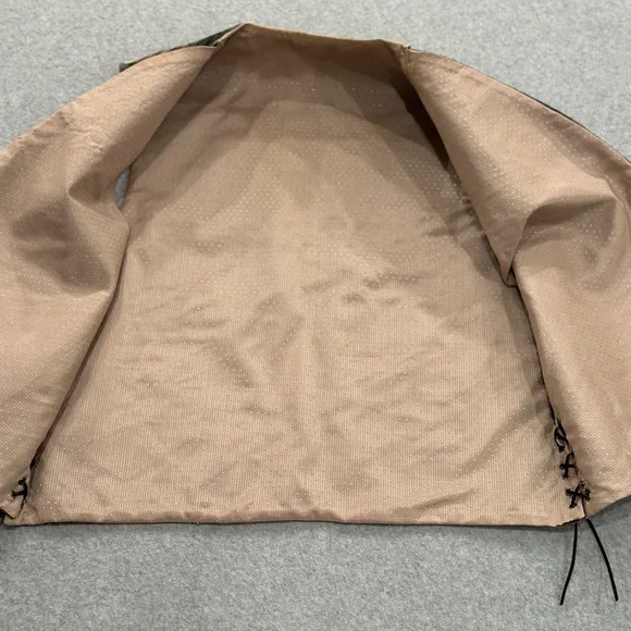 Multicolor Patterned Vest - Picture 3 of 7